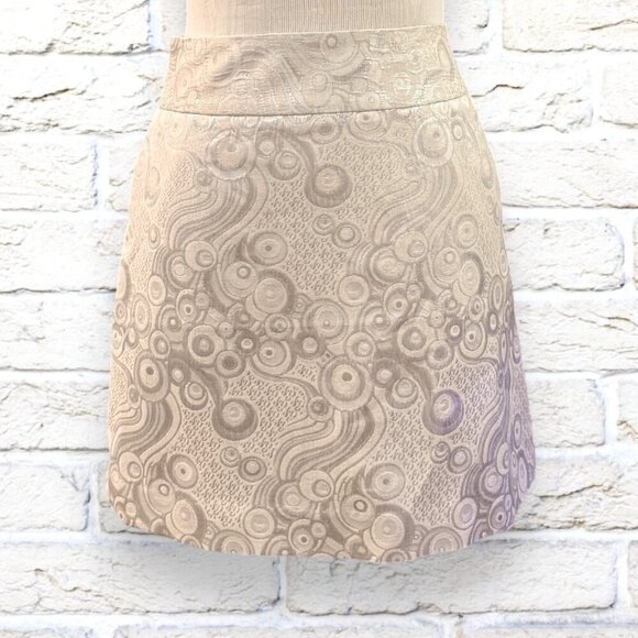 NWT Banana Republic Brocade Mini Skirt - Size 8 - Picture 1 of 8